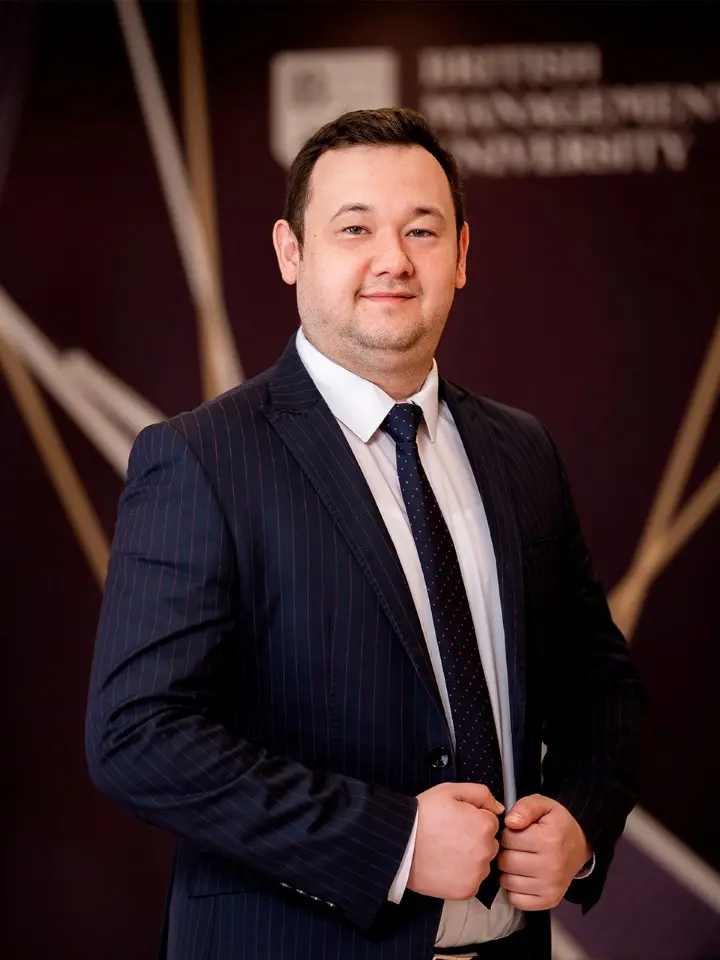 Сардор Пулатов